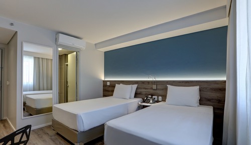 Habitación superior con 2 camas individuales
