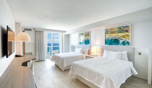 Habitación, 2 camas de matrimonio, frente al mar