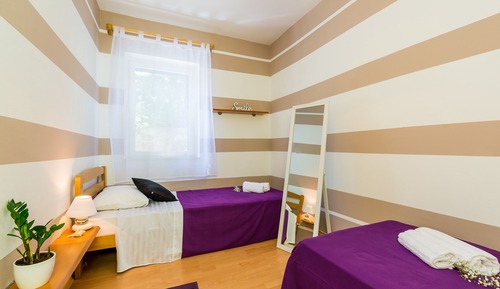 Apartamento (Two Bedroom Apartment)