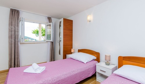 Apartamento (Comfort One Bedroom Apartment)