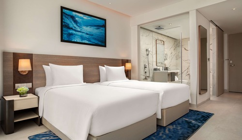 Habitación Deluxe, vistas parciales al mar