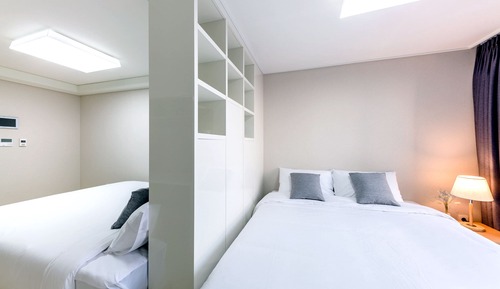 Habitación junior con 2 camas individuales, vistas al mar
