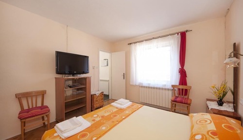 Apartamento (One-Bedroom Apartment A2)