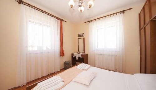 Apartamento (Two Bedroom Apartment with Terrace(A1)