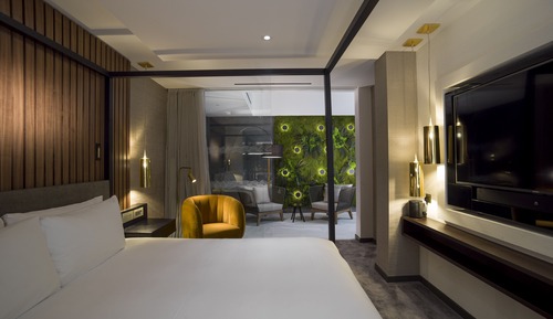 Suite