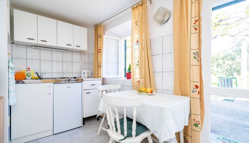 Estudio (Studio apartment)