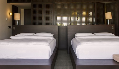 Habitación, balcón