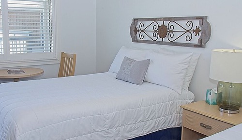 Habitación estándar doble, 2 camas dobles, no fumadores