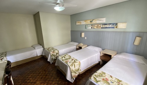Habitación cuádruple ejecutiva, varias camas