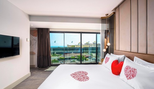 Habitación estándar doble, vistas parciales al mar