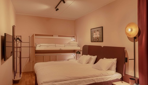 Habitación familiar, sin ventanas