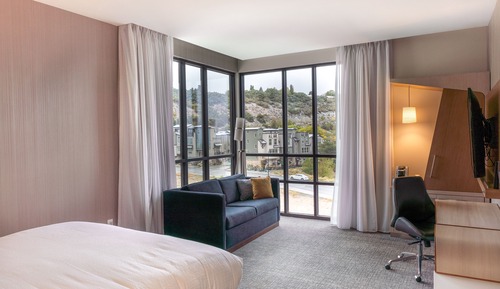 Habitación, 1 cama de matrimonio grande con sofá cama