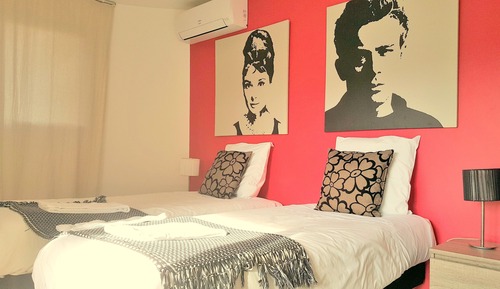 Habitación Confort con 2 camas individuales, balcón