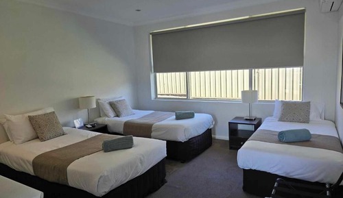 Habitación triple clásica
