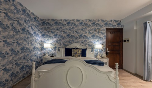 Deluxe Room Natalia