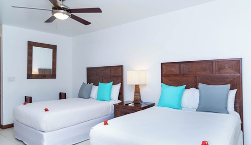 Two Queen Beds Paradise Tower