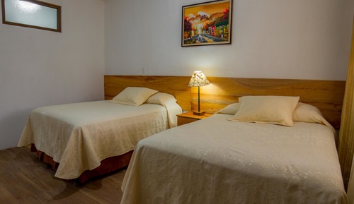 Habitación Confort con 2 camas individuales