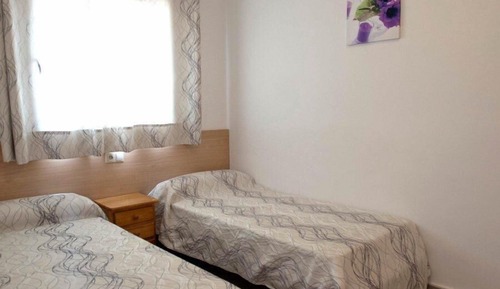 Bungalow de 2 dormitorios (4 adultos + 2 niños)