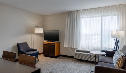 Estudio, 1 cama de matrimonio grande con sofá cama