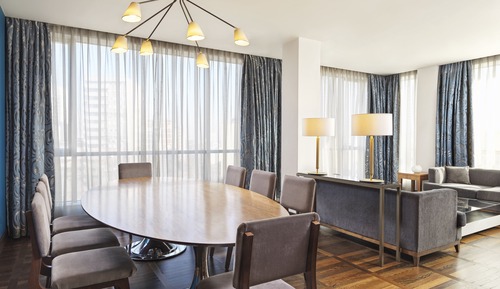 Suite Signature