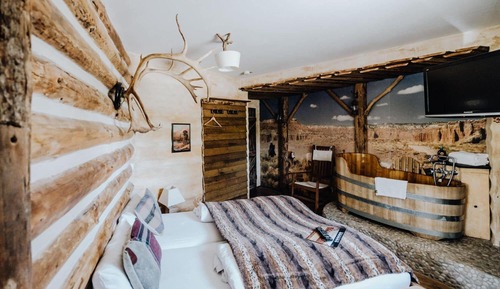 Habitación (Jim Beam Log Cabin)