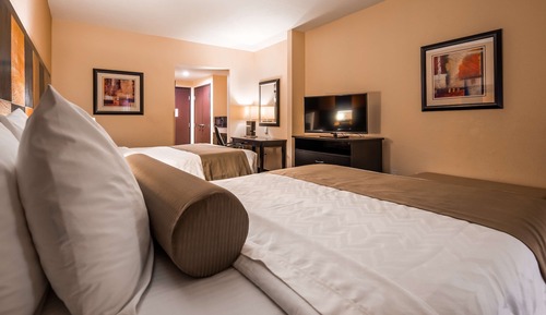 Habitación estándar, 2 camas de matrimonio, no fumadores, frigorífico y microondas (Pet Friendly)