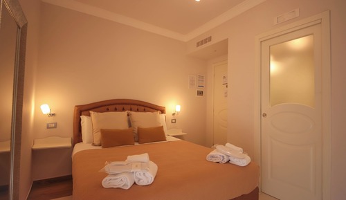 Habitación Deluxe, 1 cama de matrimonio, balcón