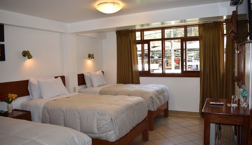 Habitación triple estándar, vistas al río