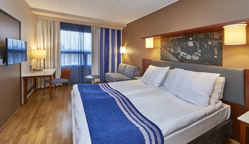 Habitación estándar, 1 cama de matrimonio, vistas a la ciudad