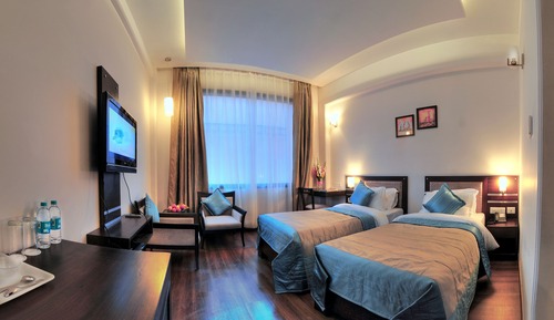 Habitación estándar con 1 cama doble o 2 individuales