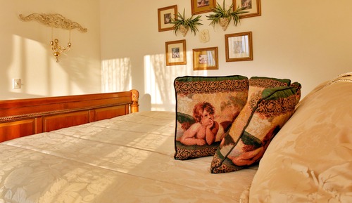 Habitación estándar, 1 cama de matrimonio grande, baño privado