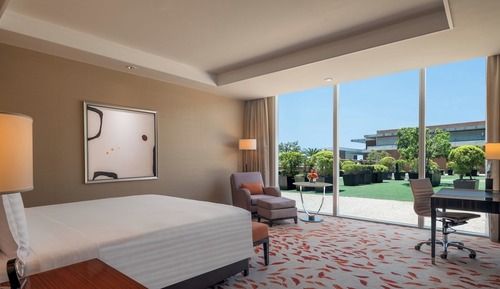 Habitación Deluxe, 1 cama de matrimonio grande, vistas al jardín (Grand)