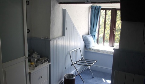 Habitación individual, baño privado