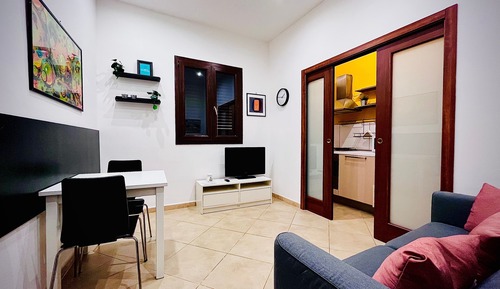 Apartamento clásico, 1 cama de matrimonio grande, baño privado