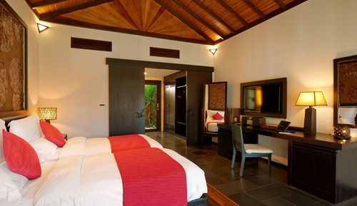 Habitación Deluxe con 2 camas individuales (Premier Villa Garden)