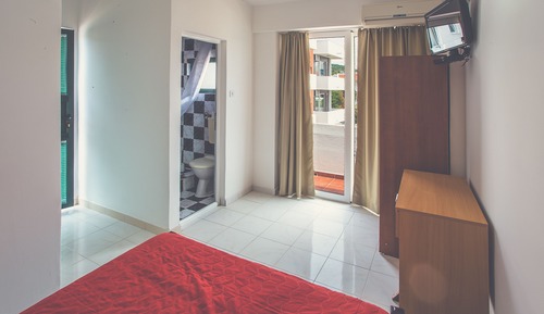 Habitación clásica con 1 cama doble o 2 individuales, vistas a la playa