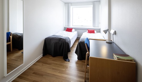 Apartamento, 3 habitaciones, cocina básica