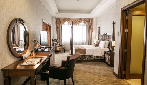 LUXENT SUITE