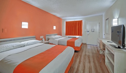 Habitación estándar, 2 camas de matrimonio, fumadores