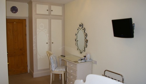 Habitación doble, baño privado (Cressey )