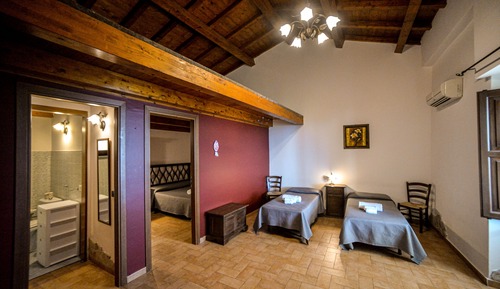 Habitación cuádruple básica
