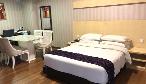 Suite familiar