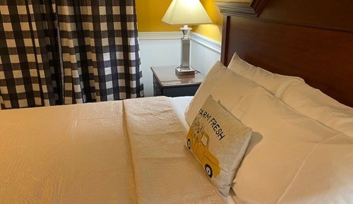 Habitación clásica, 1 cama de matrimonio grande, frigorífico y microondas