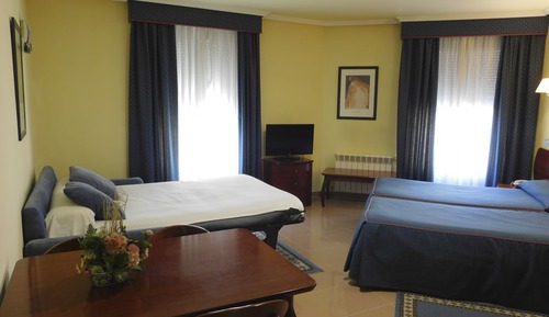 Habitación doble (+ extra bed)