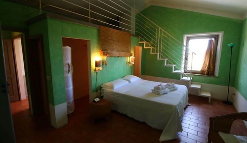 Apartamento tradicional, 1 habitación, chimenea, vistas a la colina (NINFEE)
