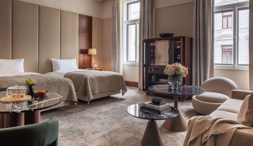 Suite junior (Extra Bed 3 Adults)