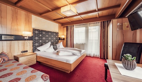 Habitación estándar doble, balcón