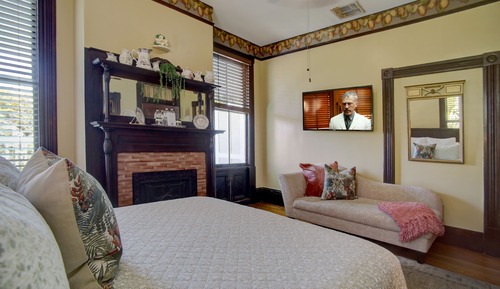 Habitación Premier, 1 cama de matrimonio, balcón, vistas al jardín (Magnolia Place)
