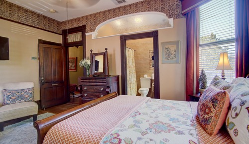 Habitación Premium, 1 cama de matrimonio, balcón, vistas al jardín (Forsyth Place)