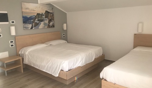 Habitación triple clásica